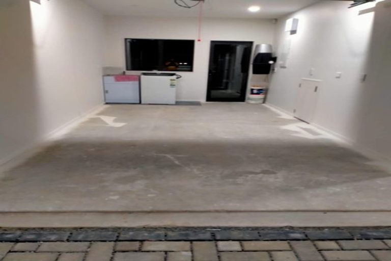 Photo of property in 37d Court Town Close, Mangere, Auckland, 2022