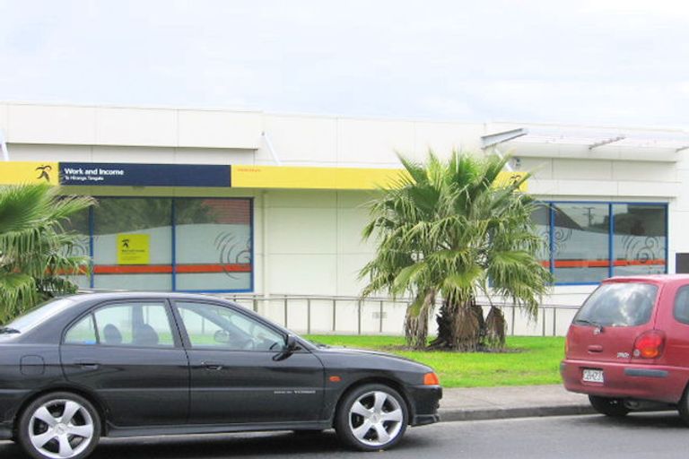 Photo of property in 2c/12 Selwyn Road, Cockle Bay, Auckland, 2014