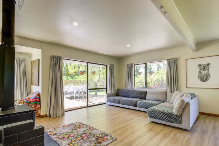 Photo of property in 19 Mckenzie Place, Waikuku Beach, 7402