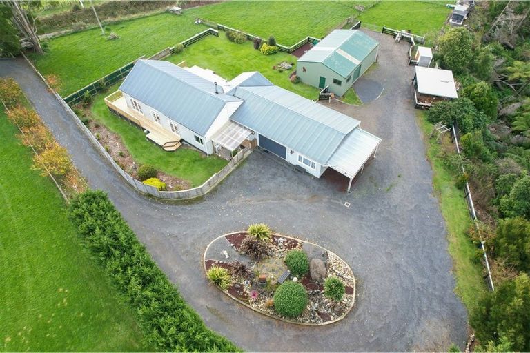 Photo of property in 123 Buckley Road, Shannon, Palmerston North, 4474