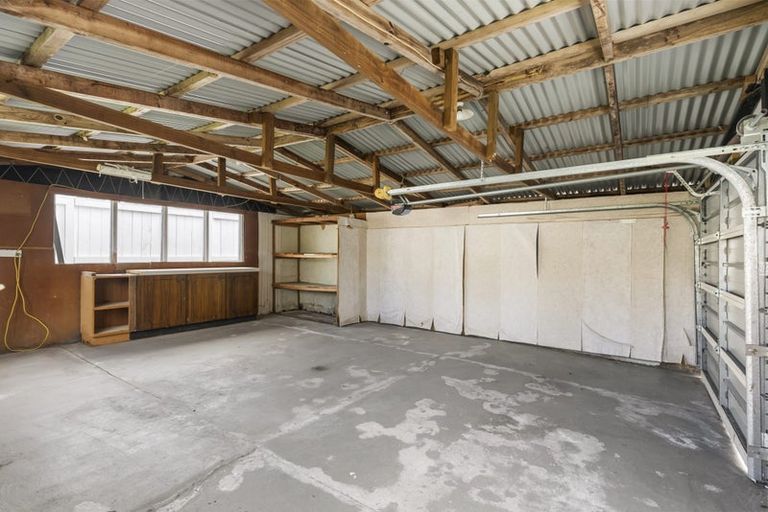 Photo of property in 11a David Street, Bayswater, Auckland, 0622