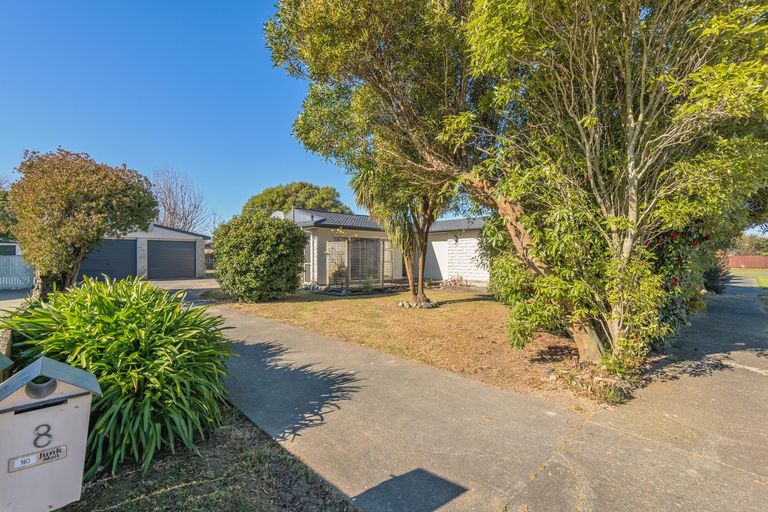 Photo of property in 8 Chelmarsh Place, Highbury, Palmerston North, 4412