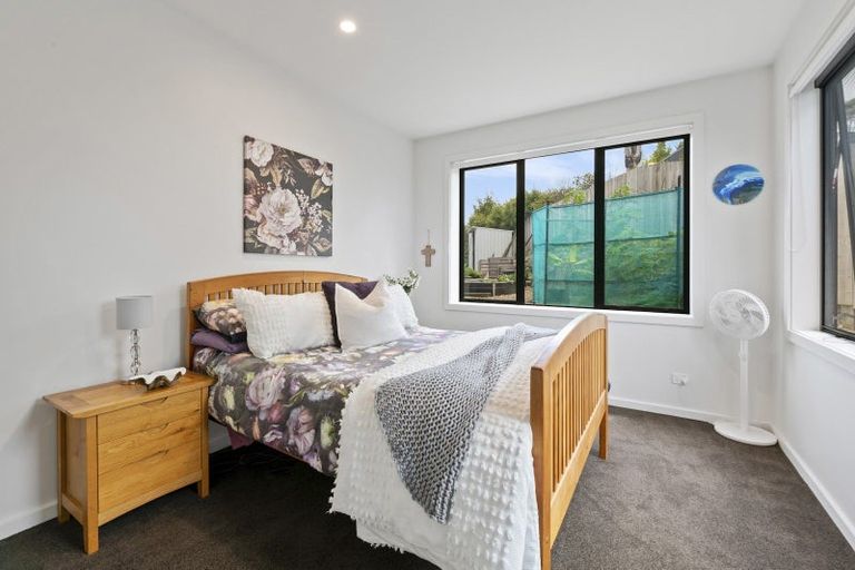 Photo of property in 246 Hillcrest Road, Wainui, 0931