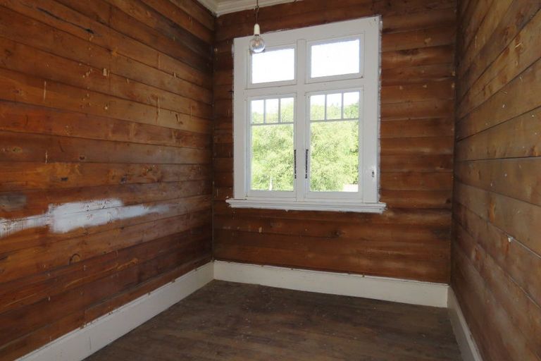 Photo of property in 28 Broadway, Reefton, 7830