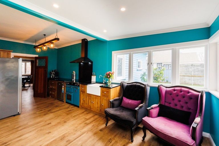 Photo of property in 93 Wood Street, Takaro, Palmerston North, 4410