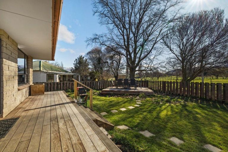 Photo of property in 2915 Tarras-cromwell Road, Tarras, Cromwell, 9383