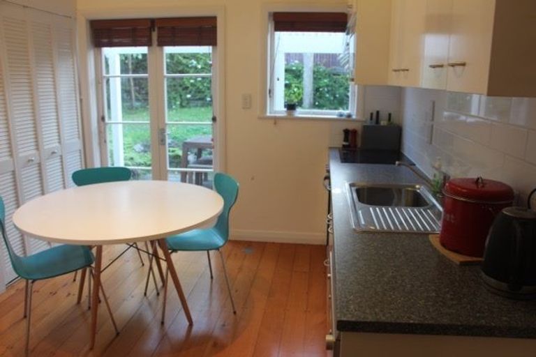 Photo of property in 92 Balmoral Road, Mount Eden, Auckland, 1024