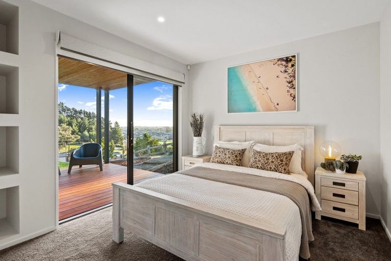 Photo of property in 8 Kepler Ridge Lane, Halswell, Christchurch, 8025