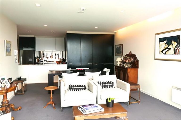 Photo of property in Chews Lane Apartments, 15h/9 Chews Lane, Wellington Central, Wellington, 6011