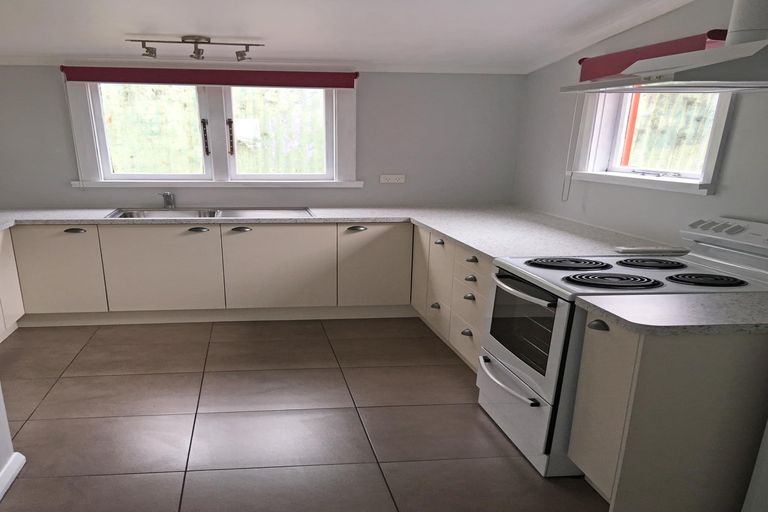 Photo of property in 19a Till Street, South Hill, Oamaru, 9400