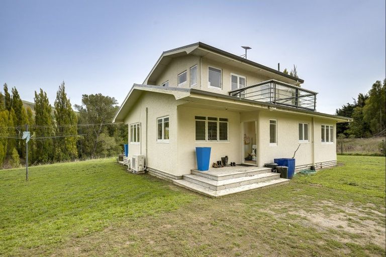 Photo of property in 1199 Middle Road, Poukawa, Hastings, 4178