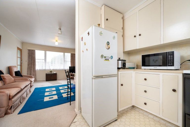 Photo of property in 2/501 Lyndon Road East, Hastings, 4122