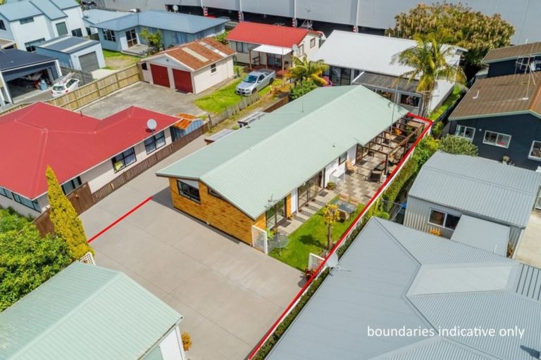 Photo of property in 66 Campbell Road, Mount Maunganui, 3116