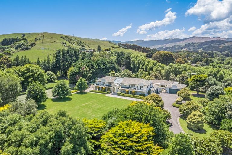 Photo of property in Lochlands, 377 Grays Road, Pauatahanui, Porirua, 5381