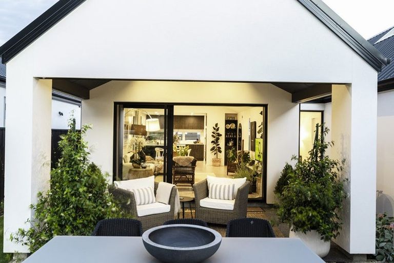 Photo of property in 47 Tulett Park Drive, Casebrook, Christchurch, 8051