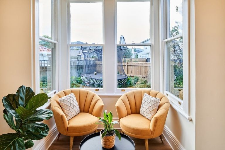 Photo of property in 2/83 Penrose Street, Woburn, Lower Hutt, 5010