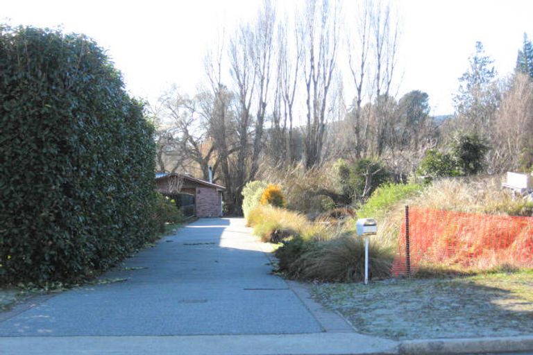 Photo of property in 74 Roche Street, Wanaka, 9305