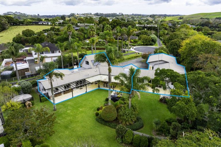 Photo of property in 35 Cloverfields Drive, Waimauku, 0812