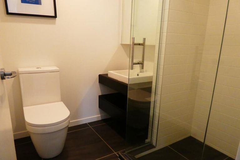 Photo of property in Pinnacle On Victoria, 1006/160 Victoria Street, Te Aro, Wellington, 6011