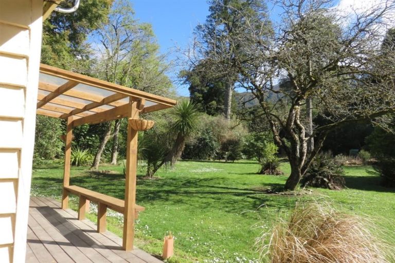 Photo of property in 6 Lookout Road, Peel Forest, Geraldine, 7992