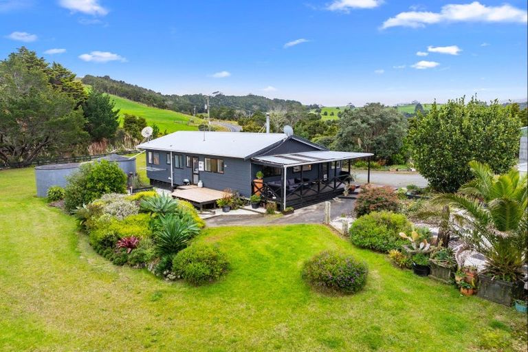 Photo of property in 336 Trounson Park Road, Kaihu, Dargaville, 0379