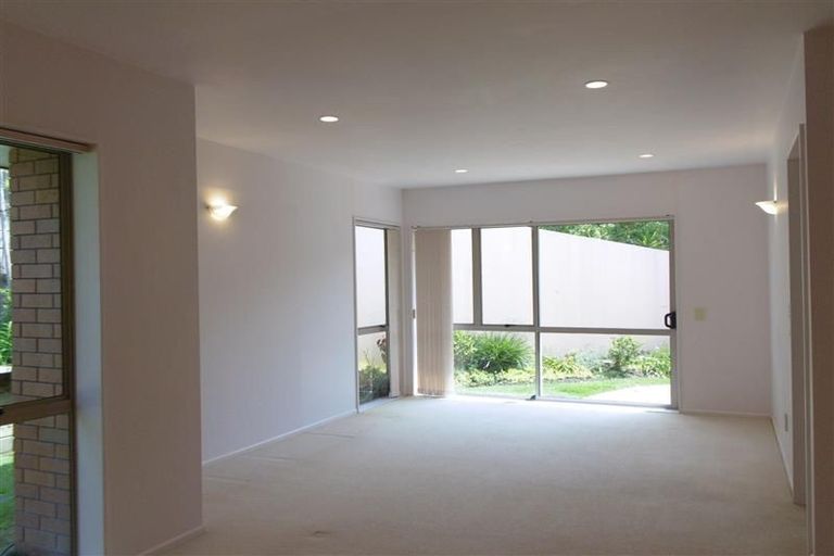 Photo of property in 40 Langana Avenue, Browns Bay, Auckland, 0630