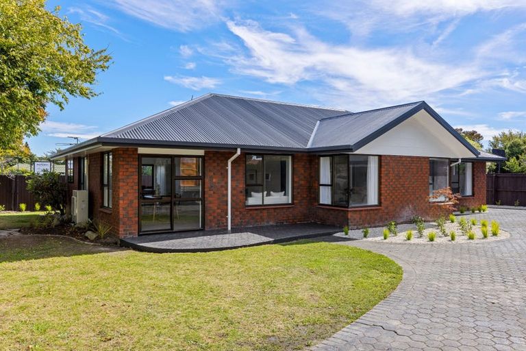 Photo of property in 294 Sawyers Arms Road, Bishopdale, Christchurch, 8053