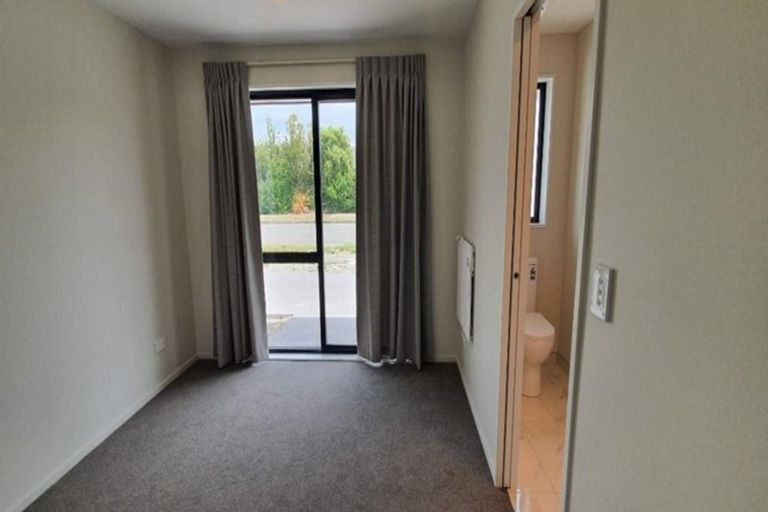 Photo of property in 2 Tika Street, Riccarton, Christchurch, 8041