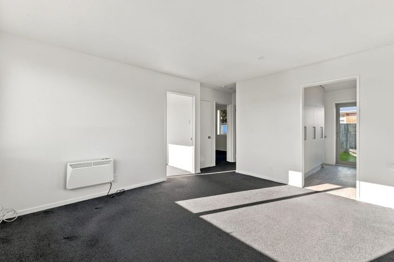 Photo of property in 4/52 North Avon Road, Richmond, Christchurch, 8013