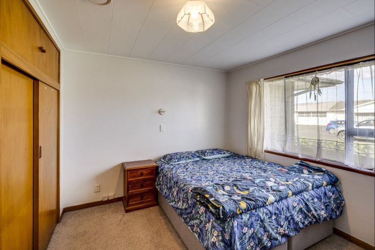 Photo of property in 2/100 Renata Street, Frimley, Hastings, 4120