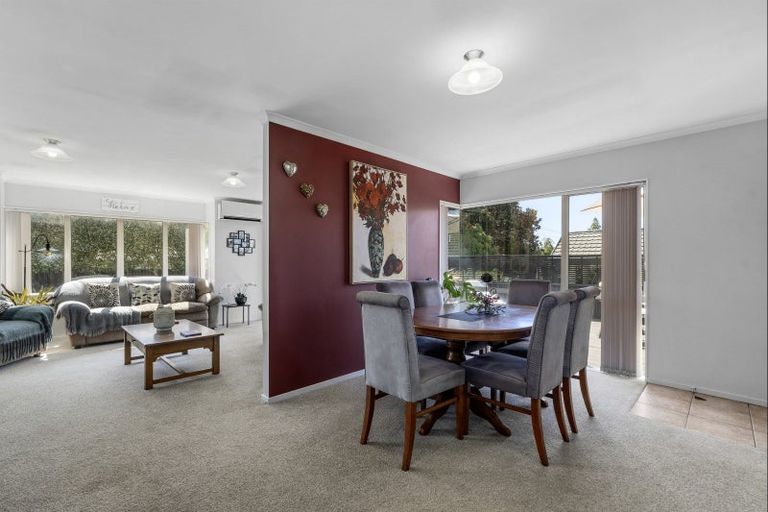 Photo of property in 14 Ryegrass Dell, Welcome Bay, Tauranga, 3112