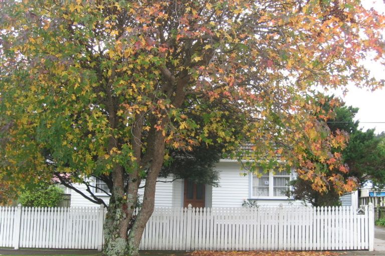 Photo of property in 21 Richard Grove, Stokes Valley, Lower Hutt, 5019