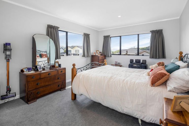 Photo of property in 5 Bay Lair Grove, Island Bay, Wellington, 6023