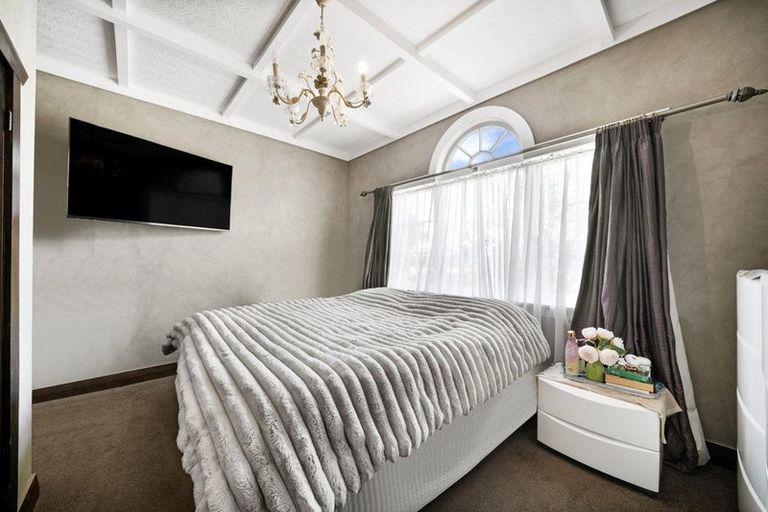 Photo of property in 190 Great South Road, Huntly, 3700