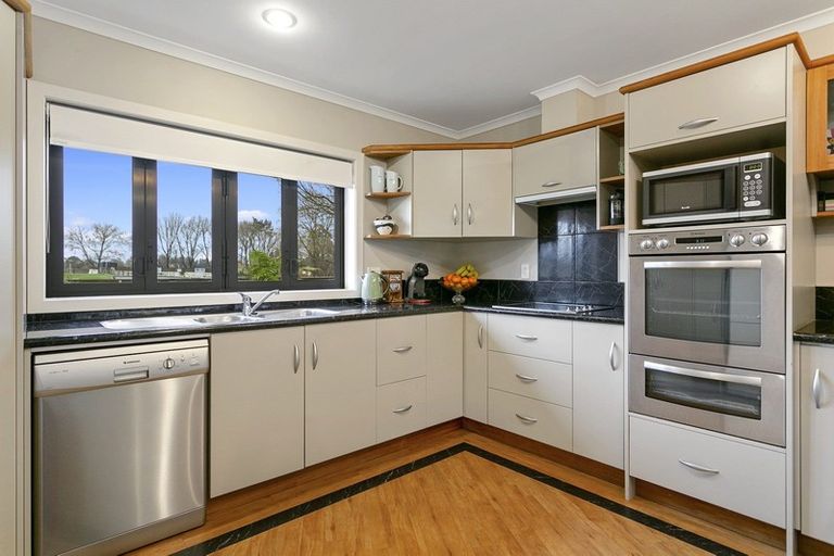 Photo of property in 8 Rowling Place, Leamington, Cambridge, 3432