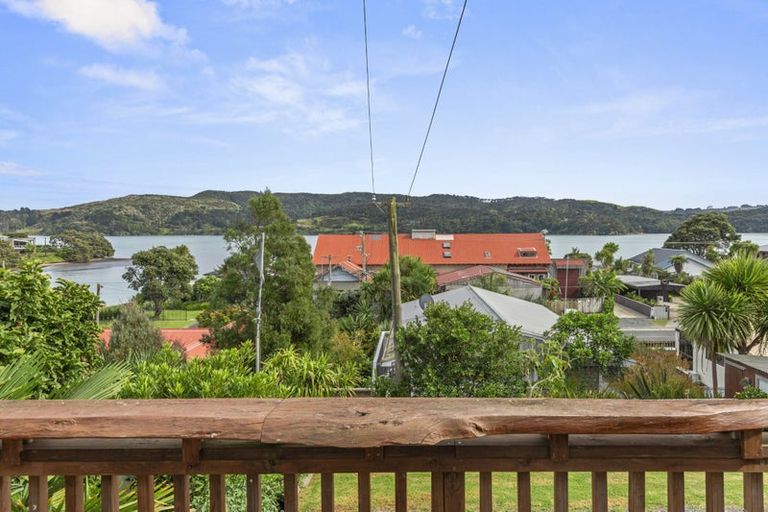 Photo of property in 49b Wallis Street, Raglan, 3225