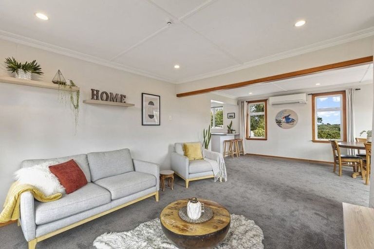 Photo of property in 106b Seaview Road, Westown, New Plymouth, 4310