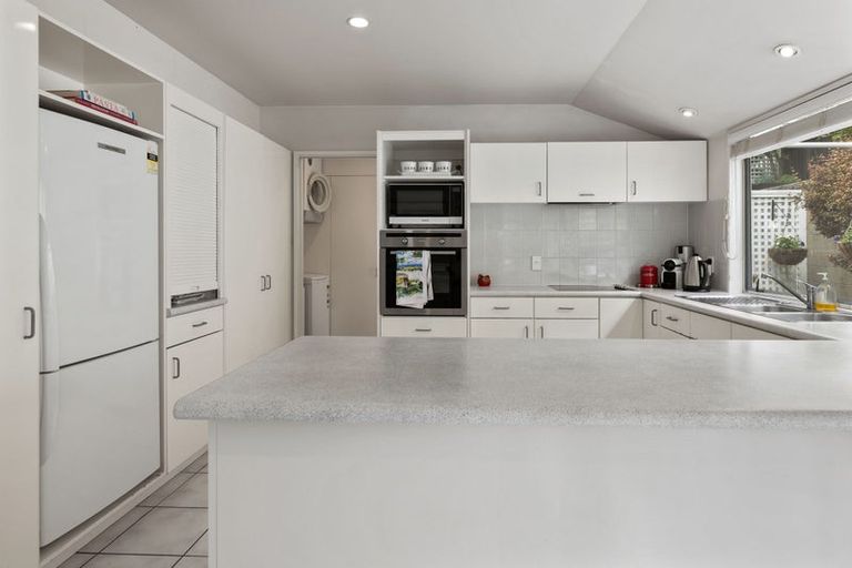 Photo of property in 1/17 Petworth Place, Westmorland, Christchurch, 8025