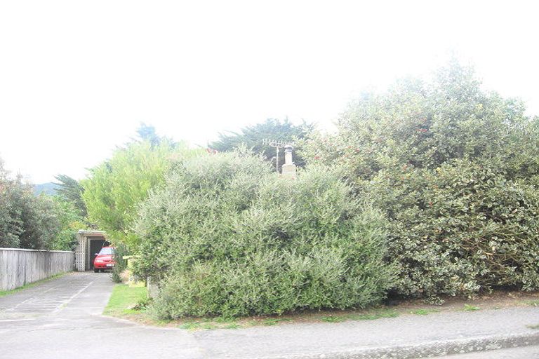 Photo of property in 128 Tilley Road, Paekakariki, 5034