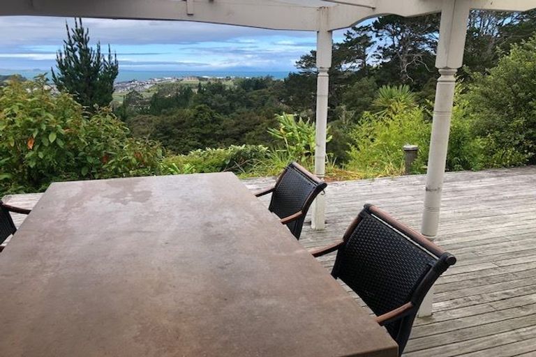 Photo of property in 273 Glenvar Road, Long Bay, Auckland, 0630