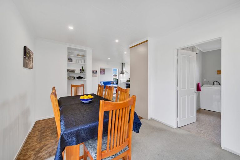 Photo of property in 65 Wilson Street, Hawera, 4610