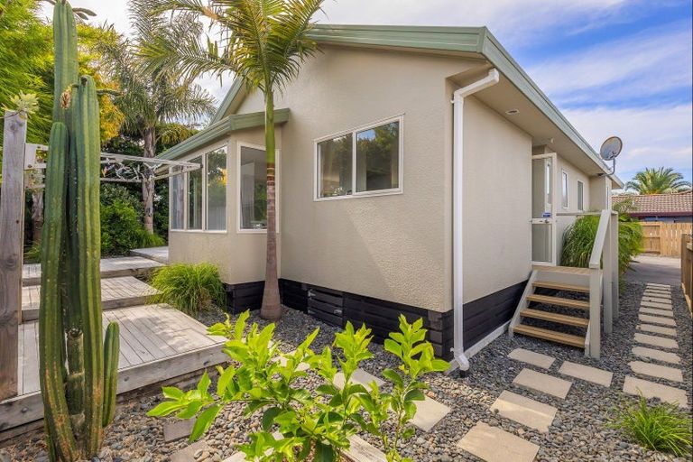 Photo of property in 62 Dalton Drive, Papamoa Beach, Papamoa, 3118