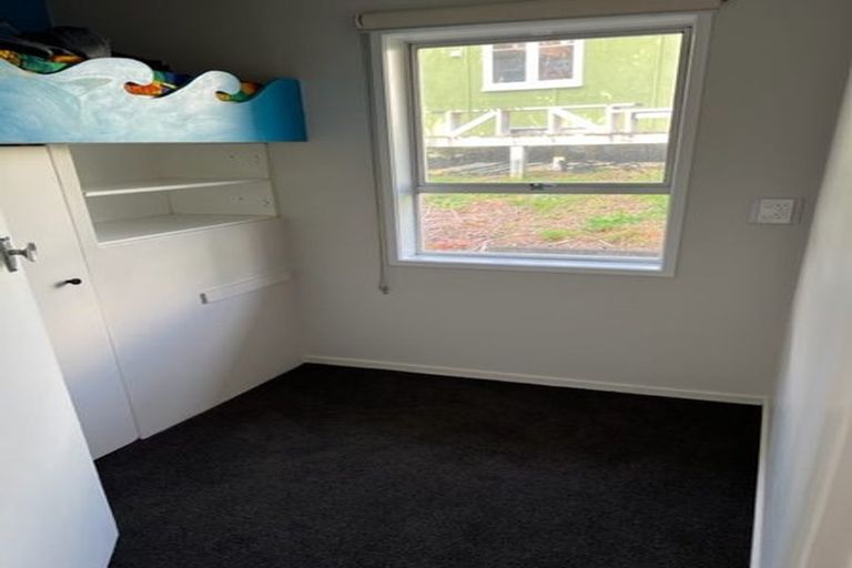 Photo of property in 3/53 Onewa Road, Northcote, Auckland, 0627