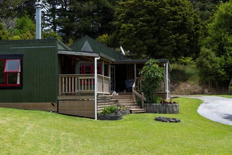 Photo of property in 1264 Paponga Road, Kohukohu, 0491