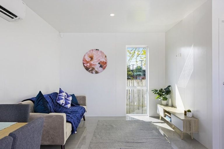 Photo of property in 9 Lappington Road, Otara, Auckland, 2023