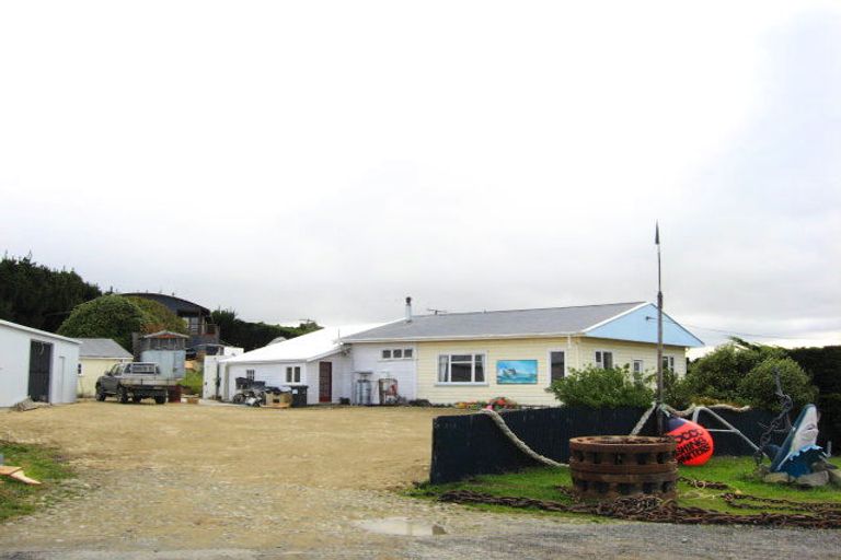 Photo of property in 5 Cardiff Street, Moeraki, Palmerston, 9482