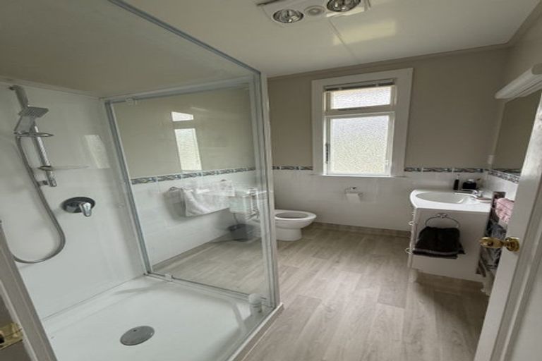 Photo of property in 339 Karori Road, Karori, Wellington, 6012