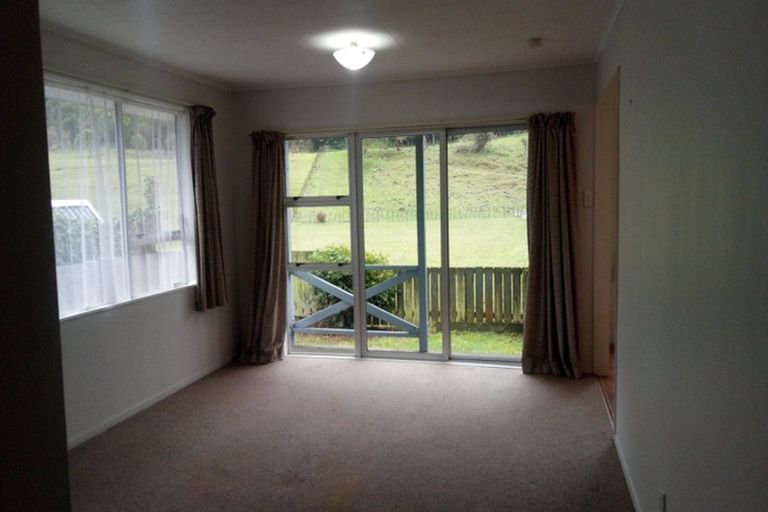 Photo of property in 22 Indiana Grove, Totara Park, Upper Hutt, 5018