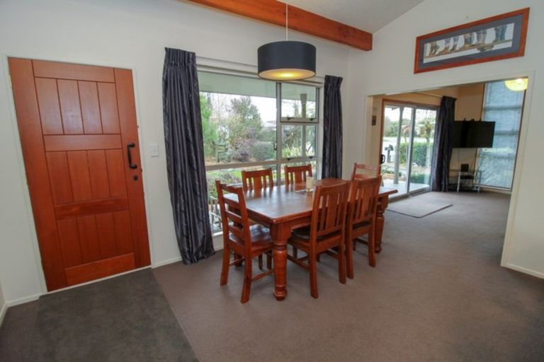 Photo of property in 21 Torlesse Crescent, Darfield, 7510