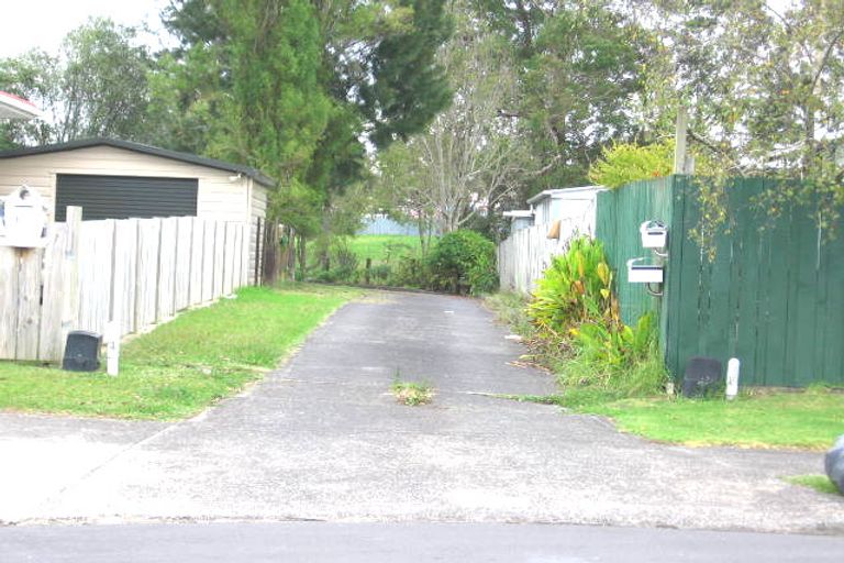 Photo of property in 9 Hamblyn Place, Ranui, Auckland, 0612